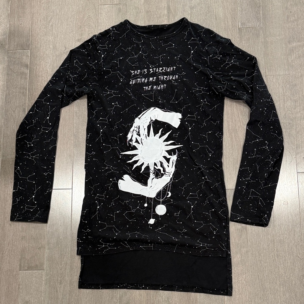 Rogue + Wolf Gothic Black Long Sleeve Hi-Low Tunic Top